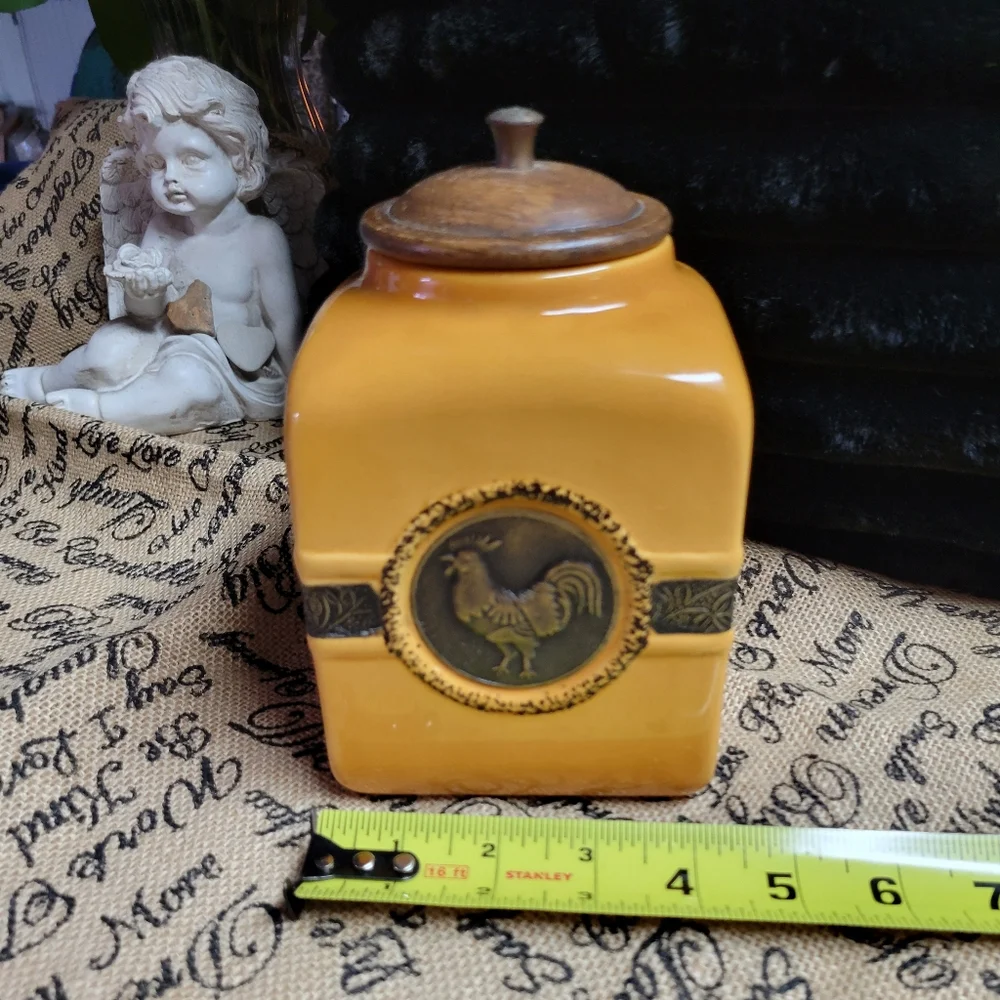 Pier 1 vintage stoneware